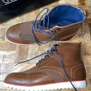 GENTLY USED Dstruct Mens Boot